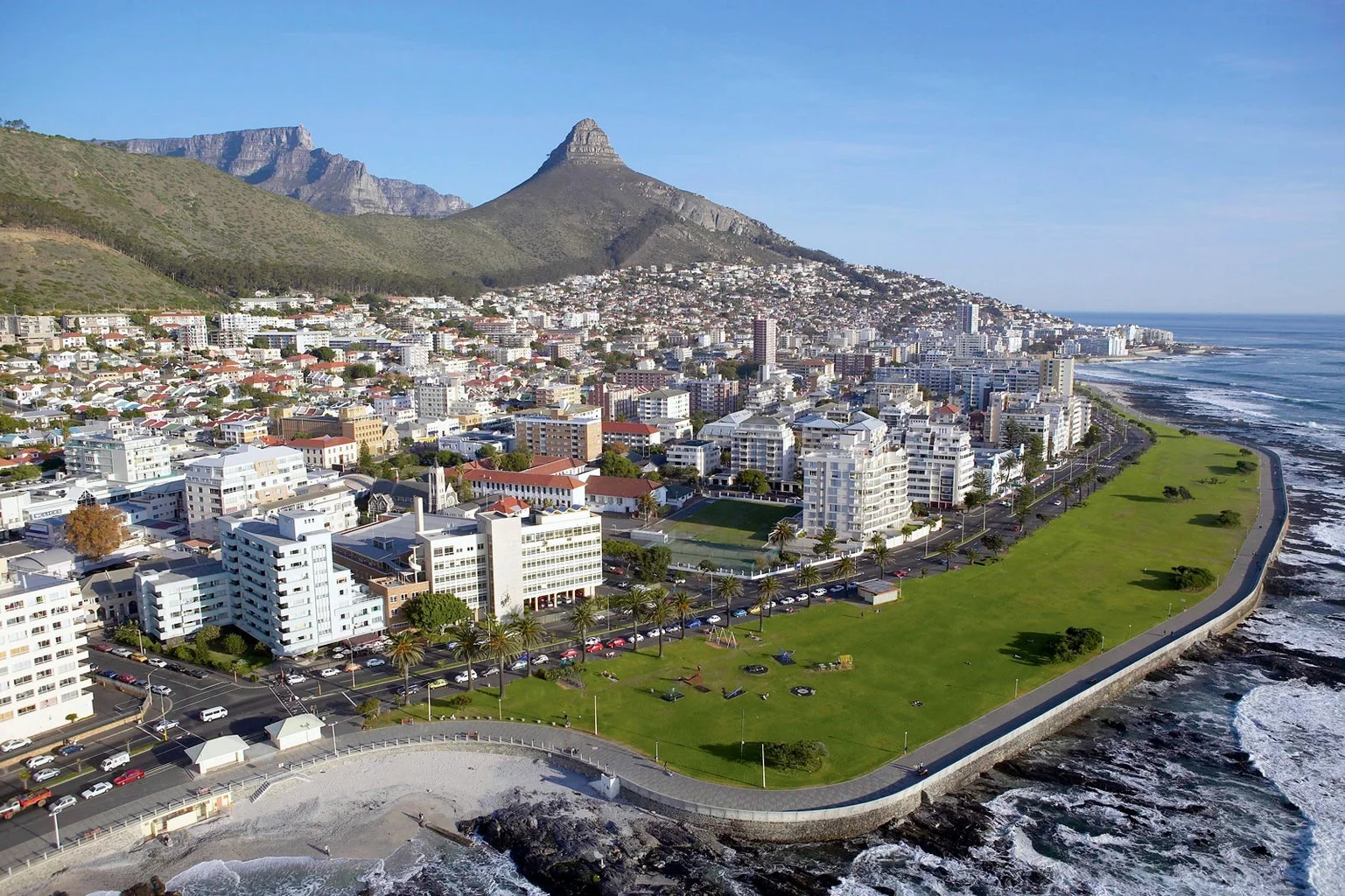 Cape Town International Airport (FACT / CPT)