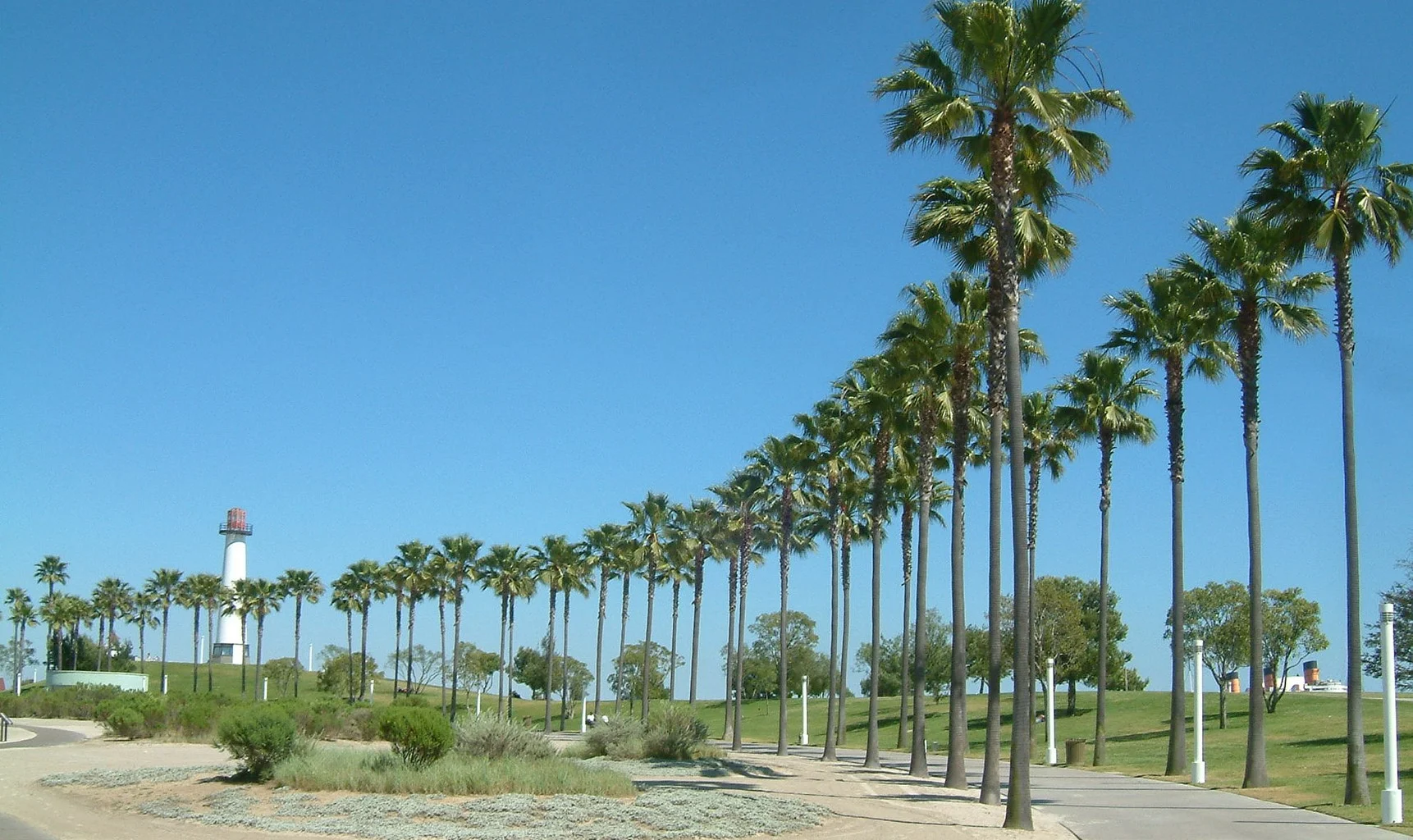 Long Beach Daugherty Field Airport (KLGB / LGB)