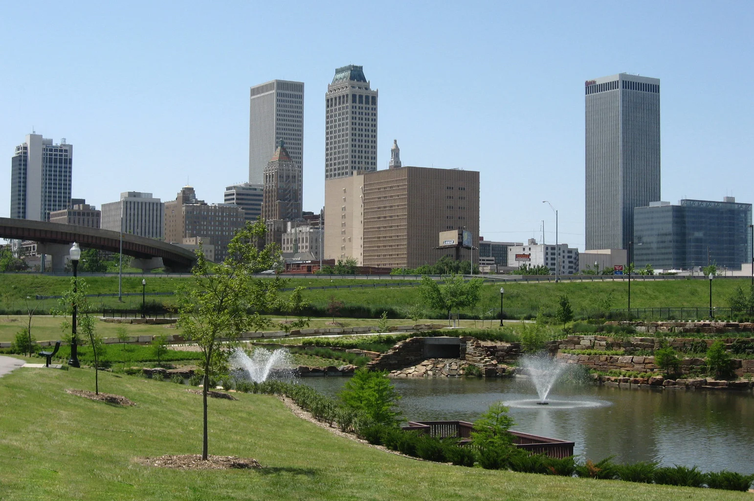 Tulsa Richard Lloyd Jones Jr Airport (KRVS / RVS)