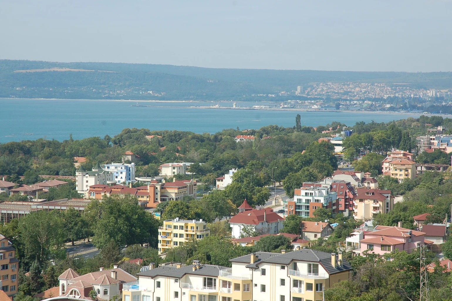 Varna (LBWN / VAR)