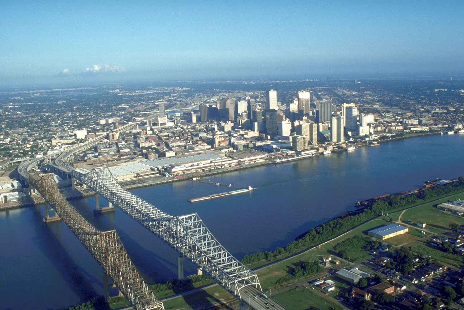 Lakefront (KNEW / NEW)