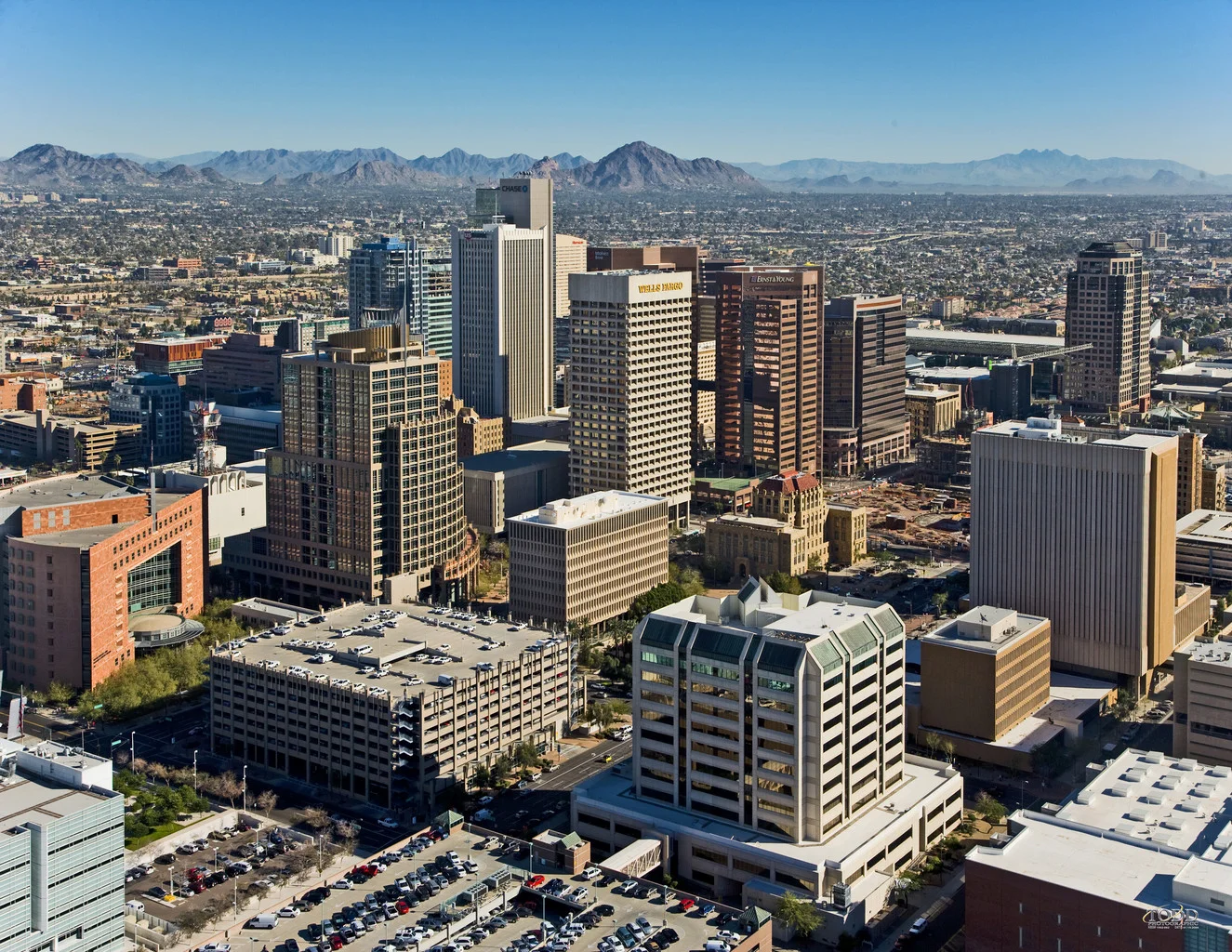 Phoenix Sky Harbor International Airport (KPHX / PHX)