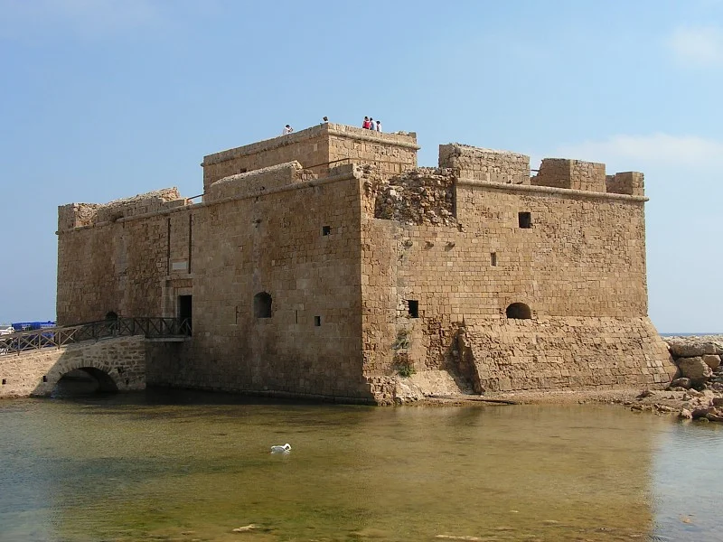 Paphos Intl (LCPH / PFO)